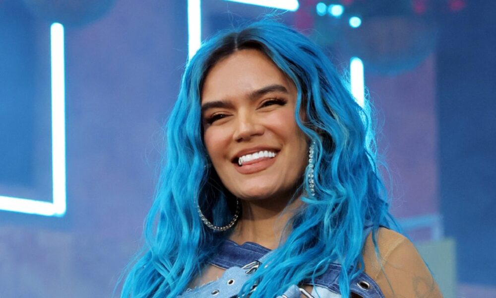 ¡Las sensuales y llamativas fotos que posicionaron a Karol G como ...